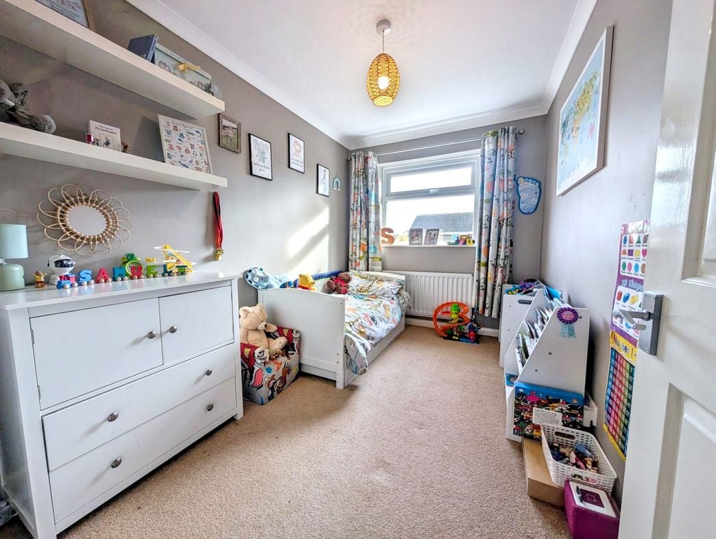 Property image 12 of 20