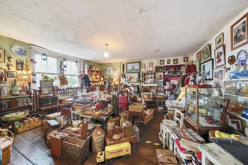 34, Leominster, Herefordshire, HR6 8BS