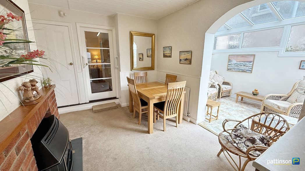 Property image 16 of 45