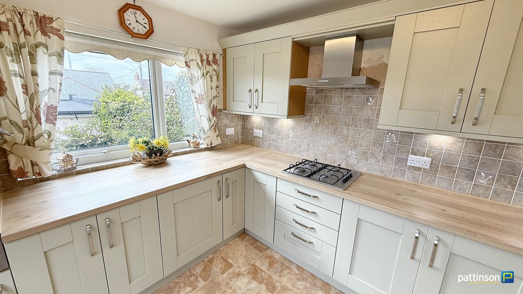 Property image 22 of 45