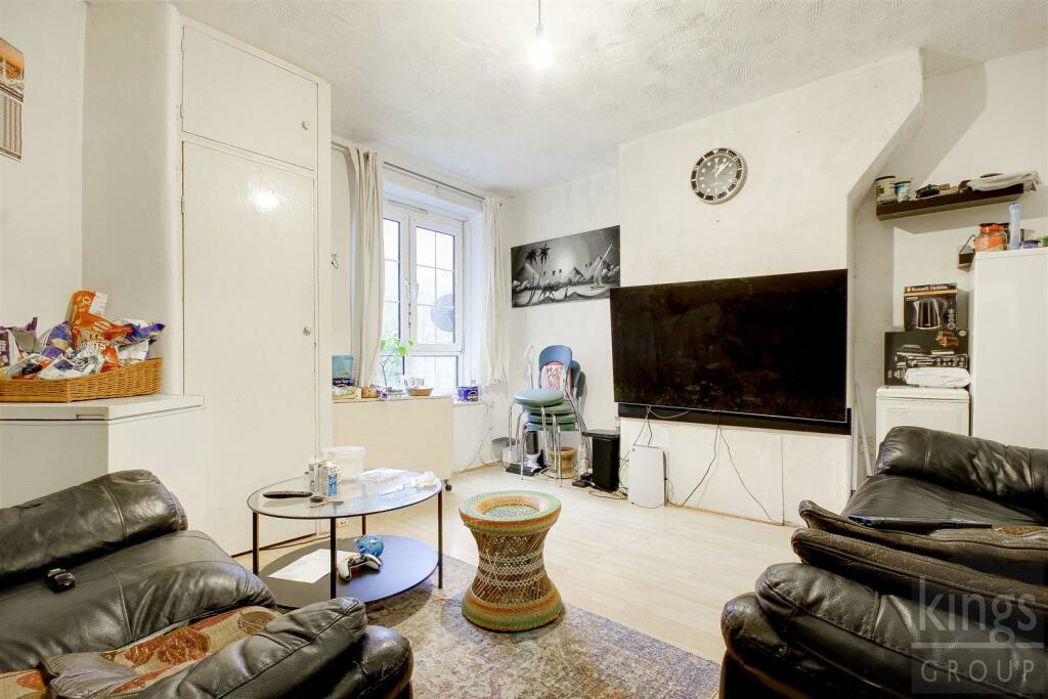 Property image 3 of 13