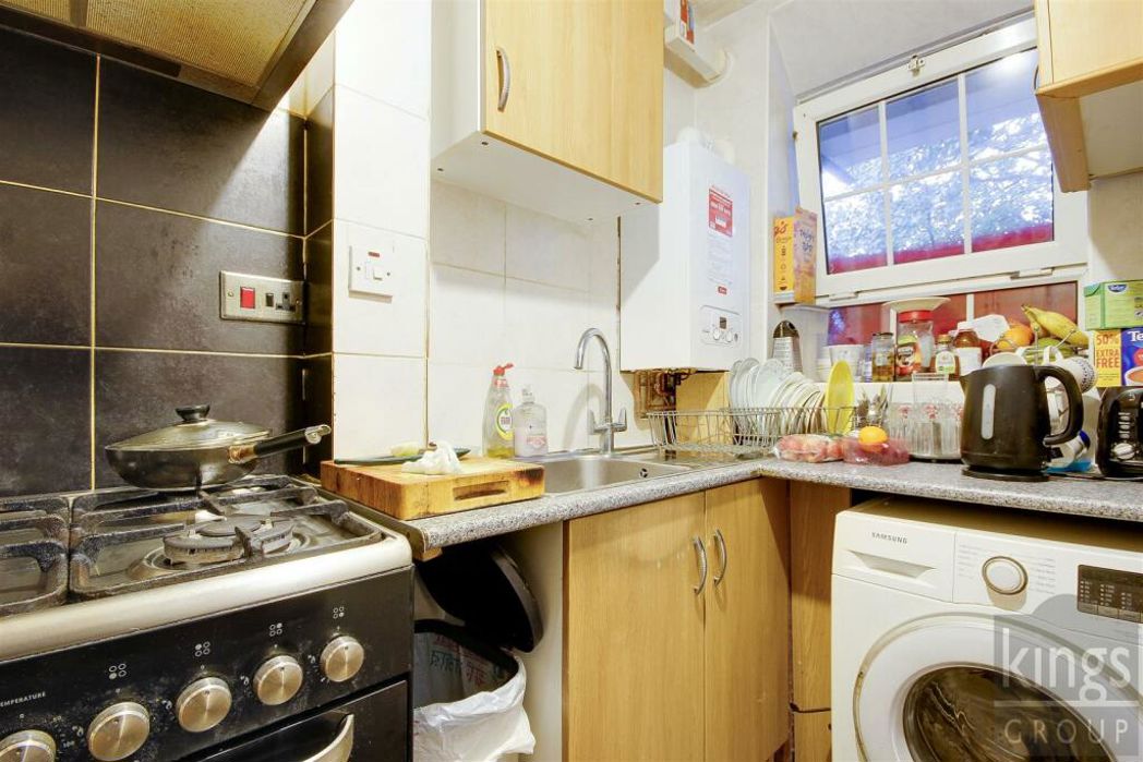 Property image 4 of 13