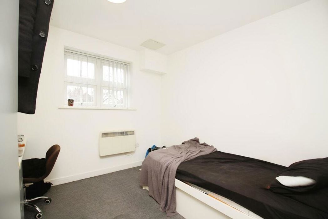 Property image 4 of 15