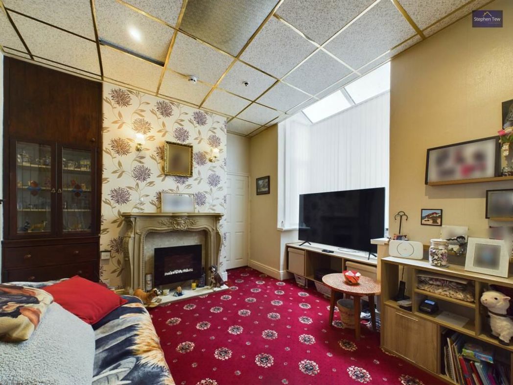 Property image 6 of 17