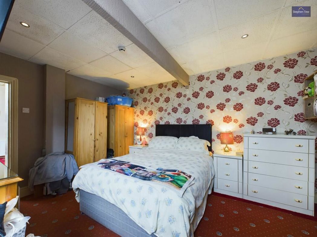 Property image 7 of 17
