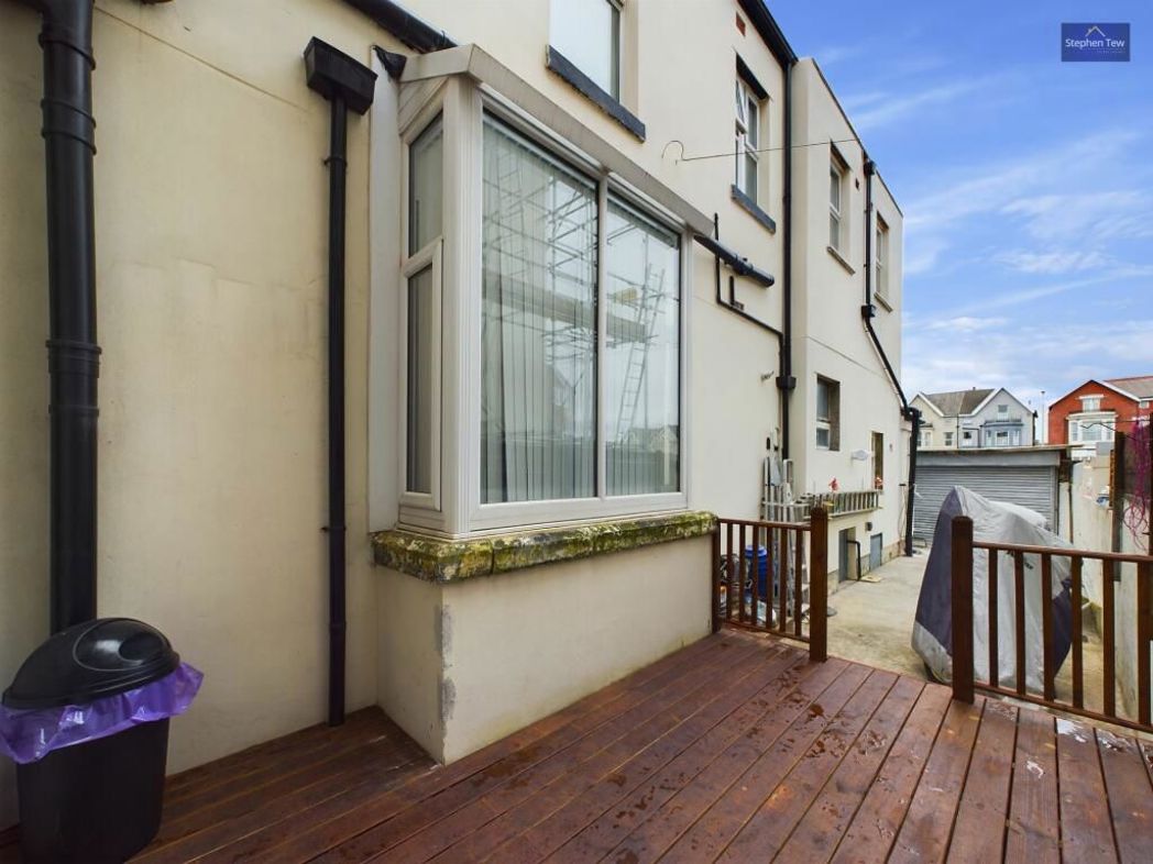Property image 17 of 17