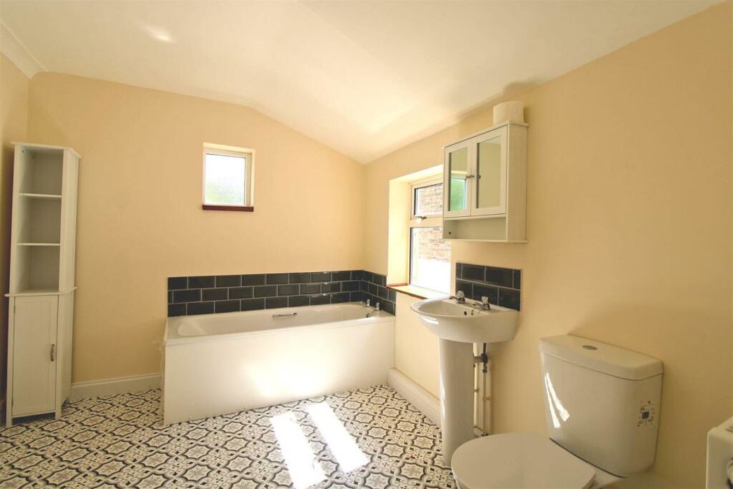 Property image 15 of 20