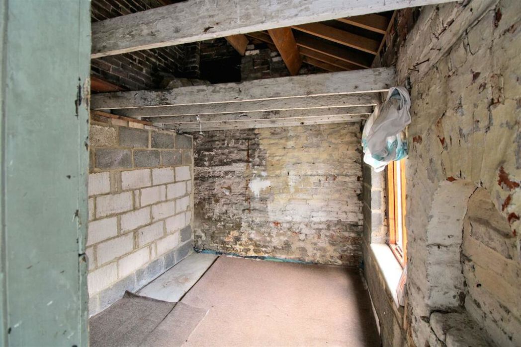 Property image 16 of 20