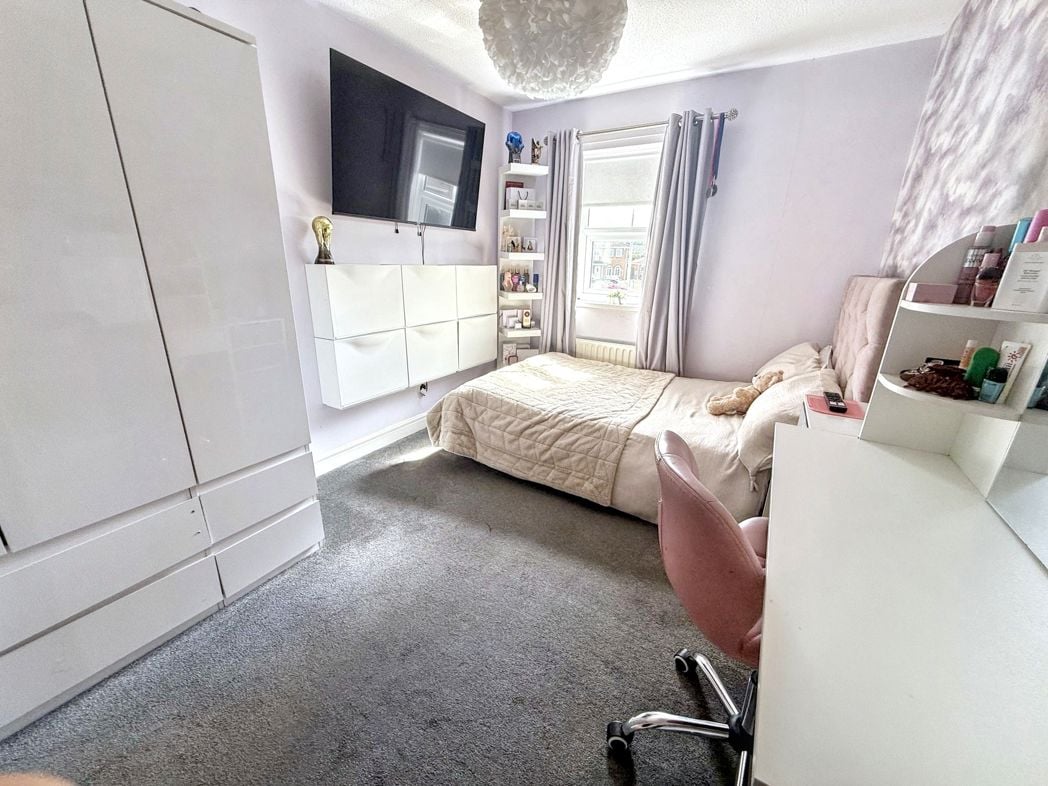 Property image 17 of 24