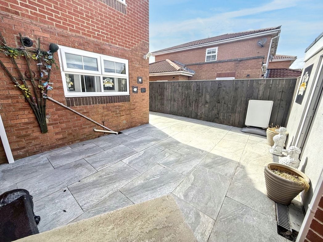 Property image 22 of 24