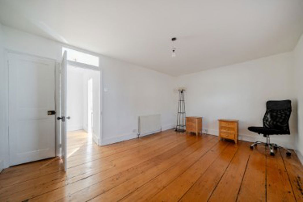 Property image 5 of 20