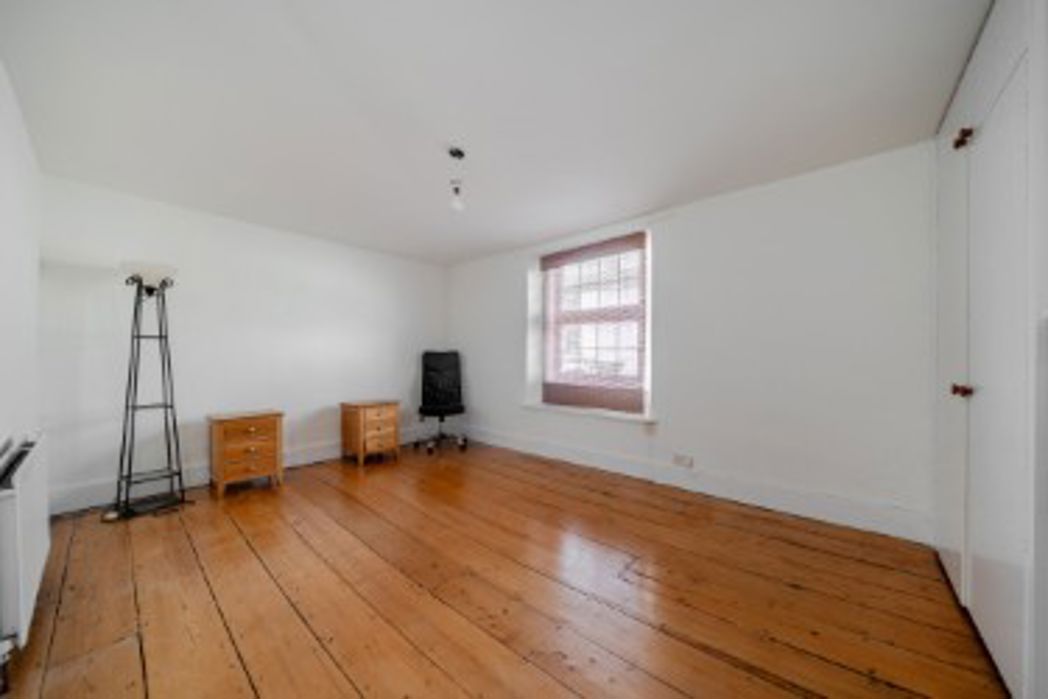 Property image 6 of 20
