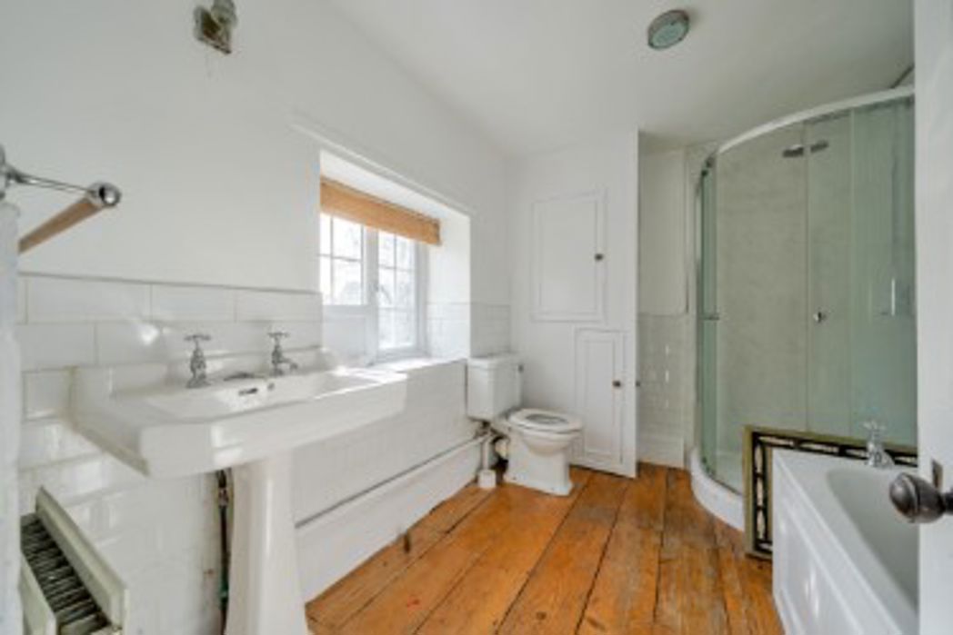 Property image 7 of 20