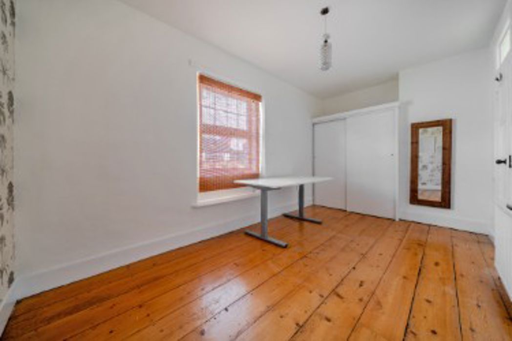 Property image 12 of 20
