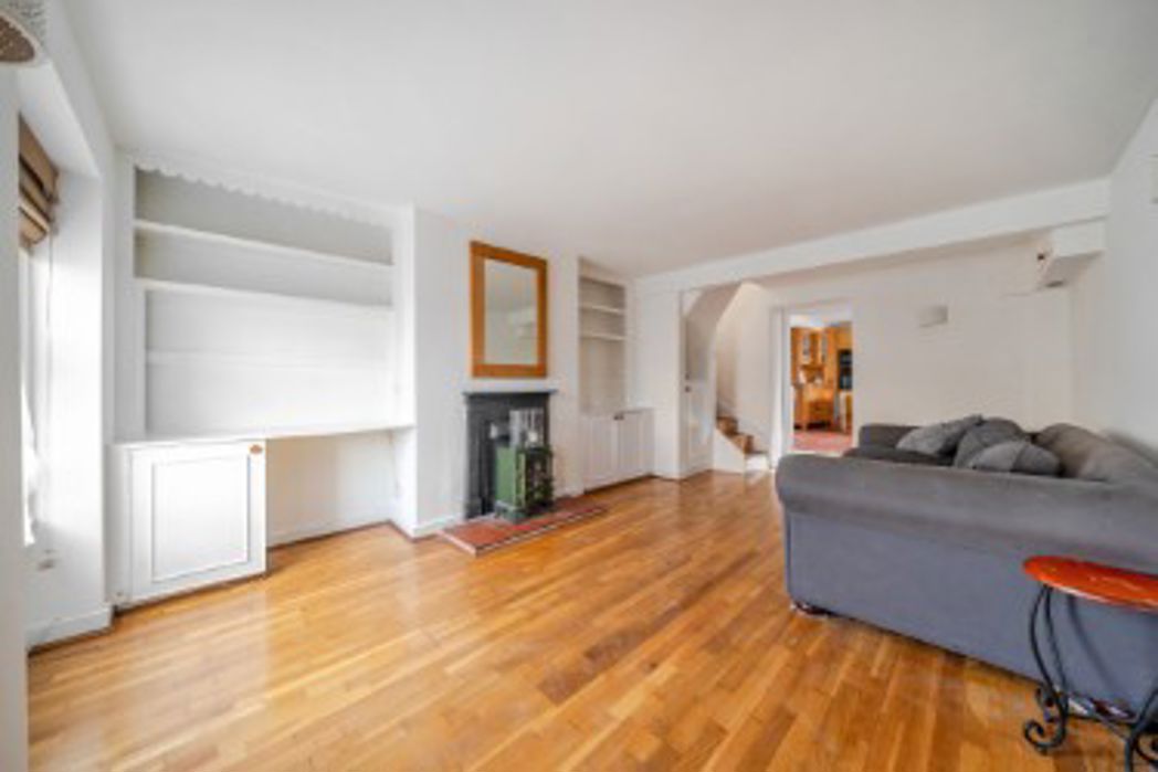 Property image 11 of 20