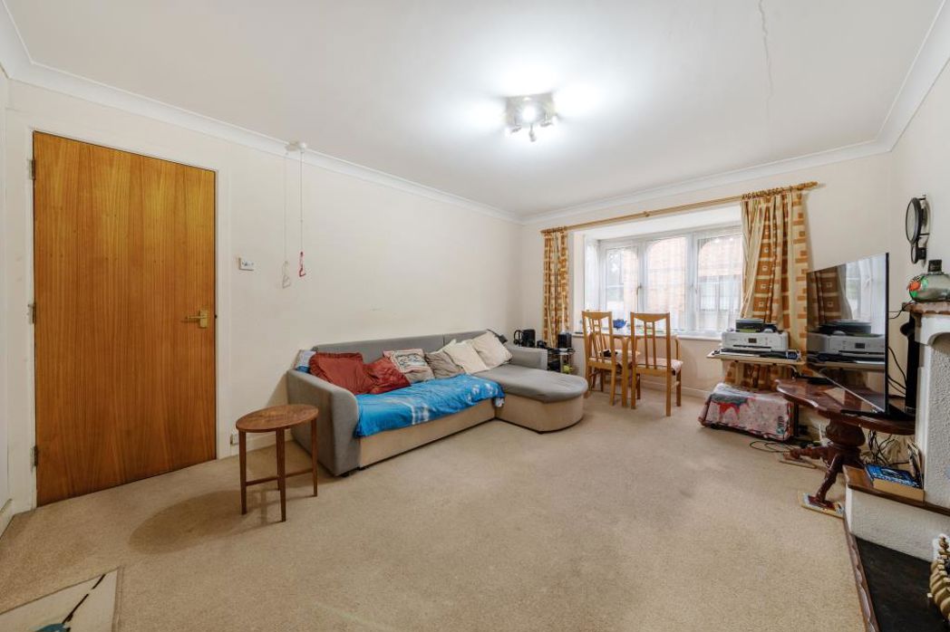 Property image 4 of 12
