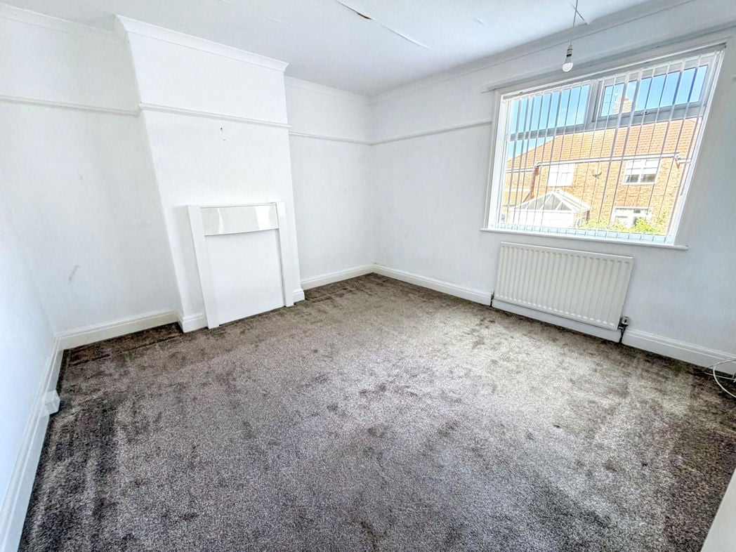 Property image 5 of 15