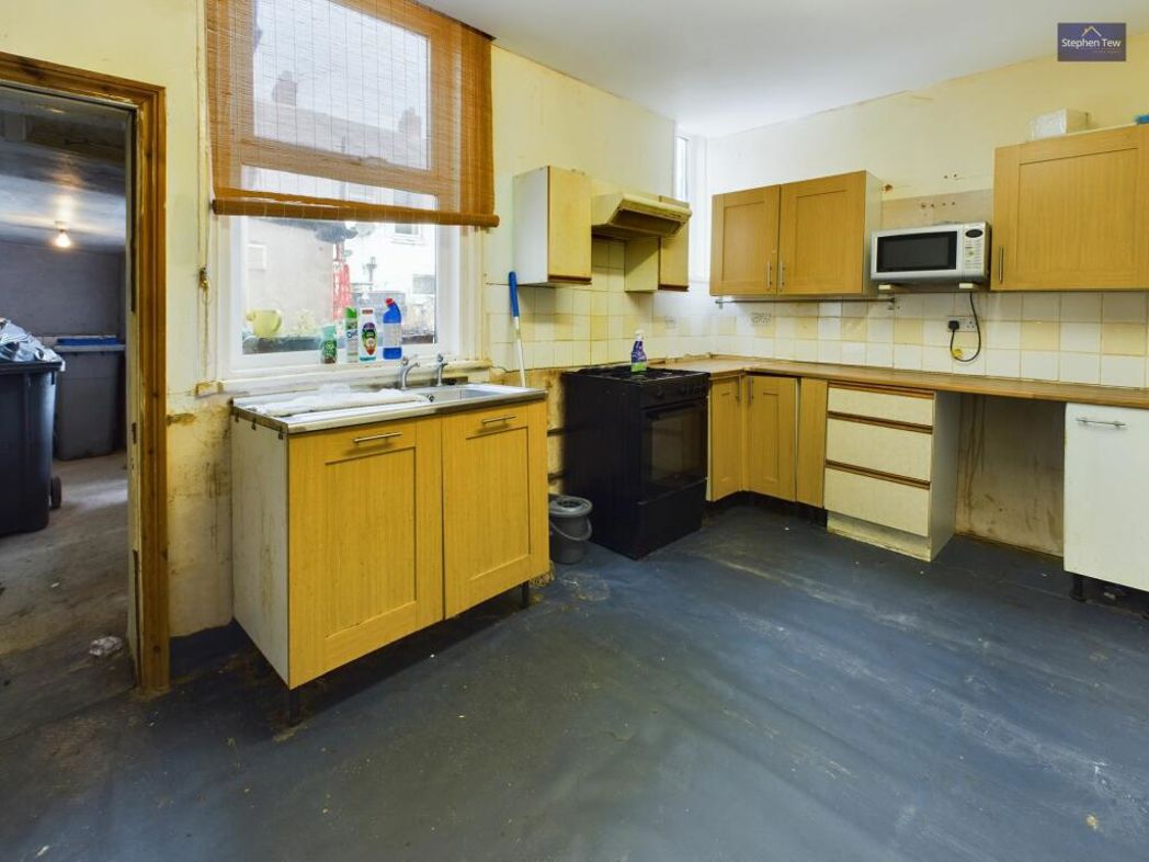 Property image 3 of 8
