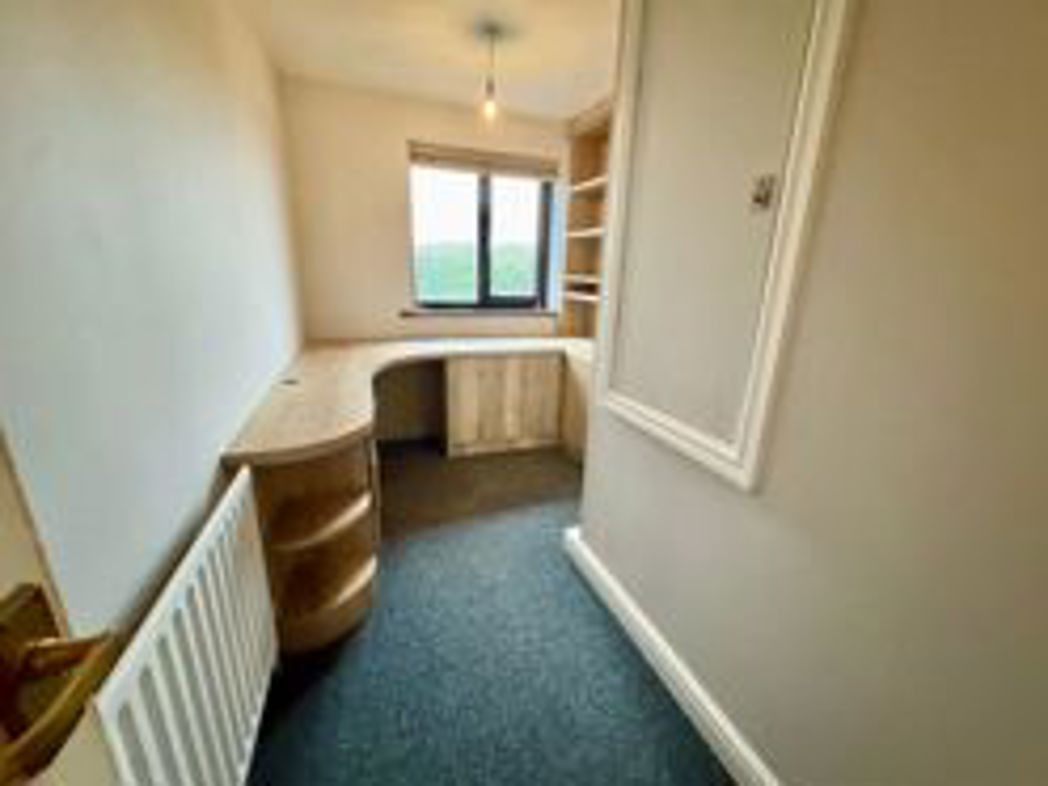 Property image 17 of 31