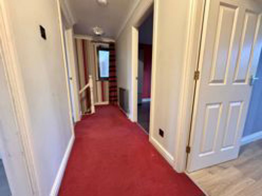 Property image 15 of 31