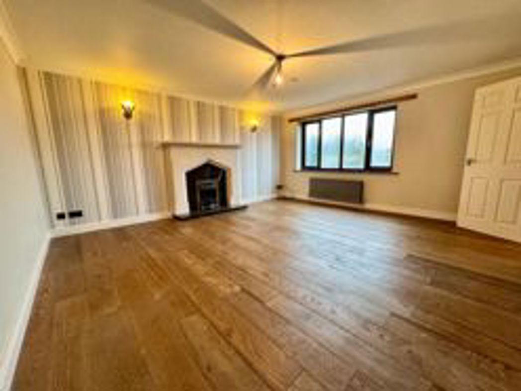 Property image 2 of 31