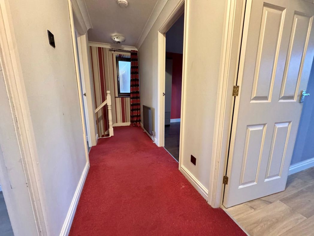 Property image 20 of 31