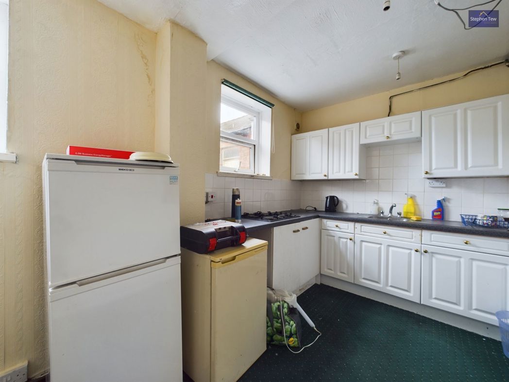 Property image 7 of 12