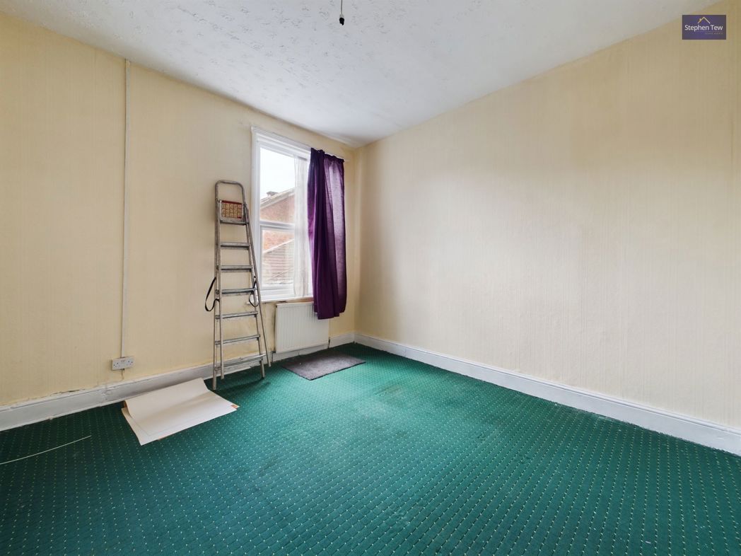 Property image 9 of 12