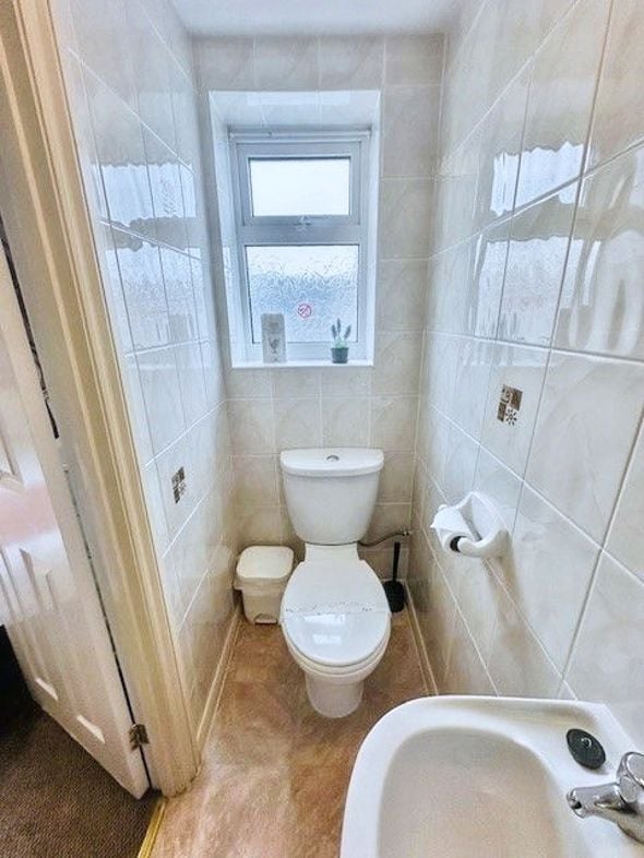 Property image 9 of 49