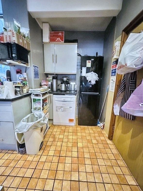 Property image 19 of 49