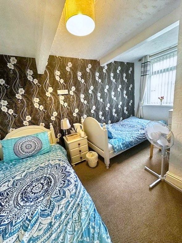 Property image 24 of 49