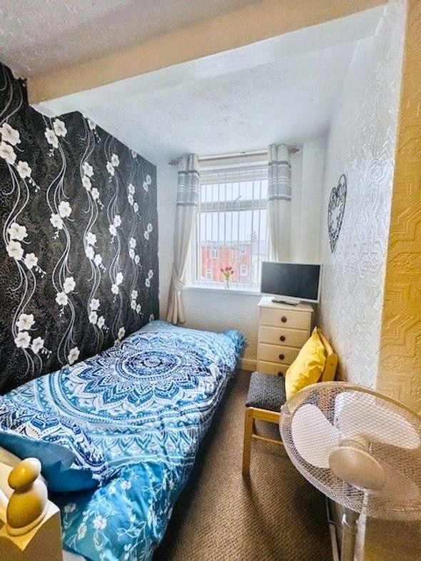 Property image 28 of 49