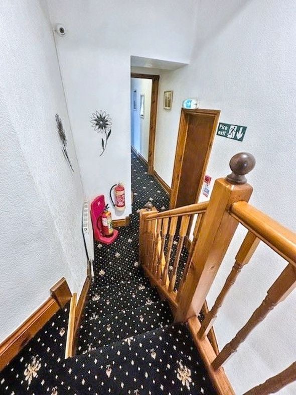 Property image 32 of 49