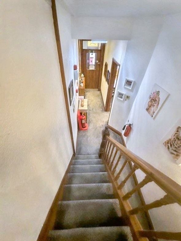 Property image 34 of 49