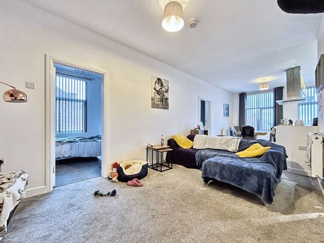 Property image 3 of 20
