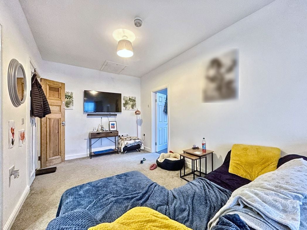 Property image 4 of 20