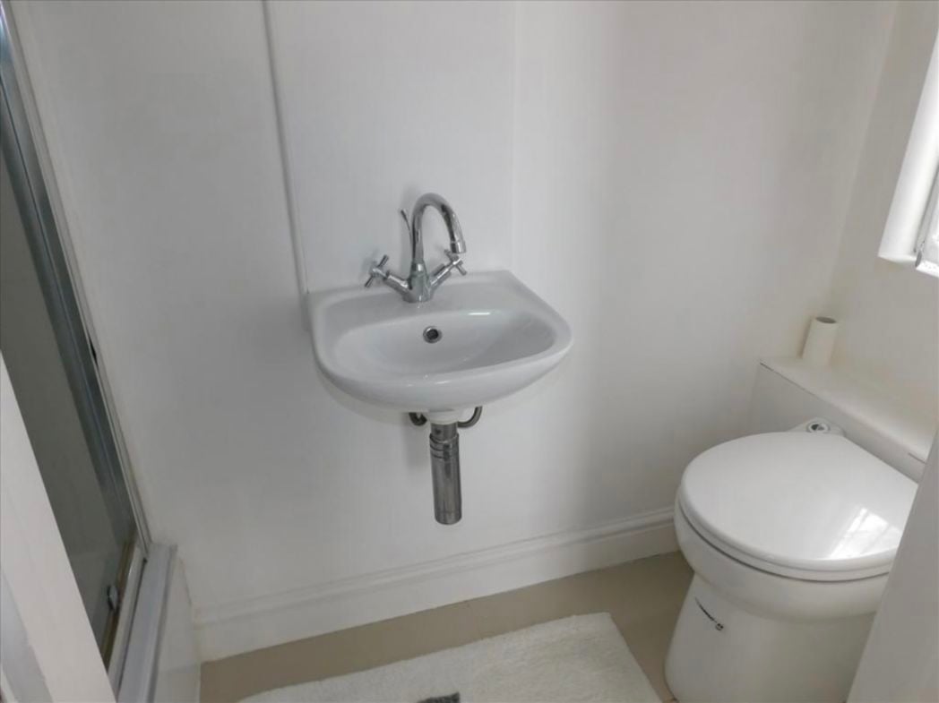 Property image 18 of 20