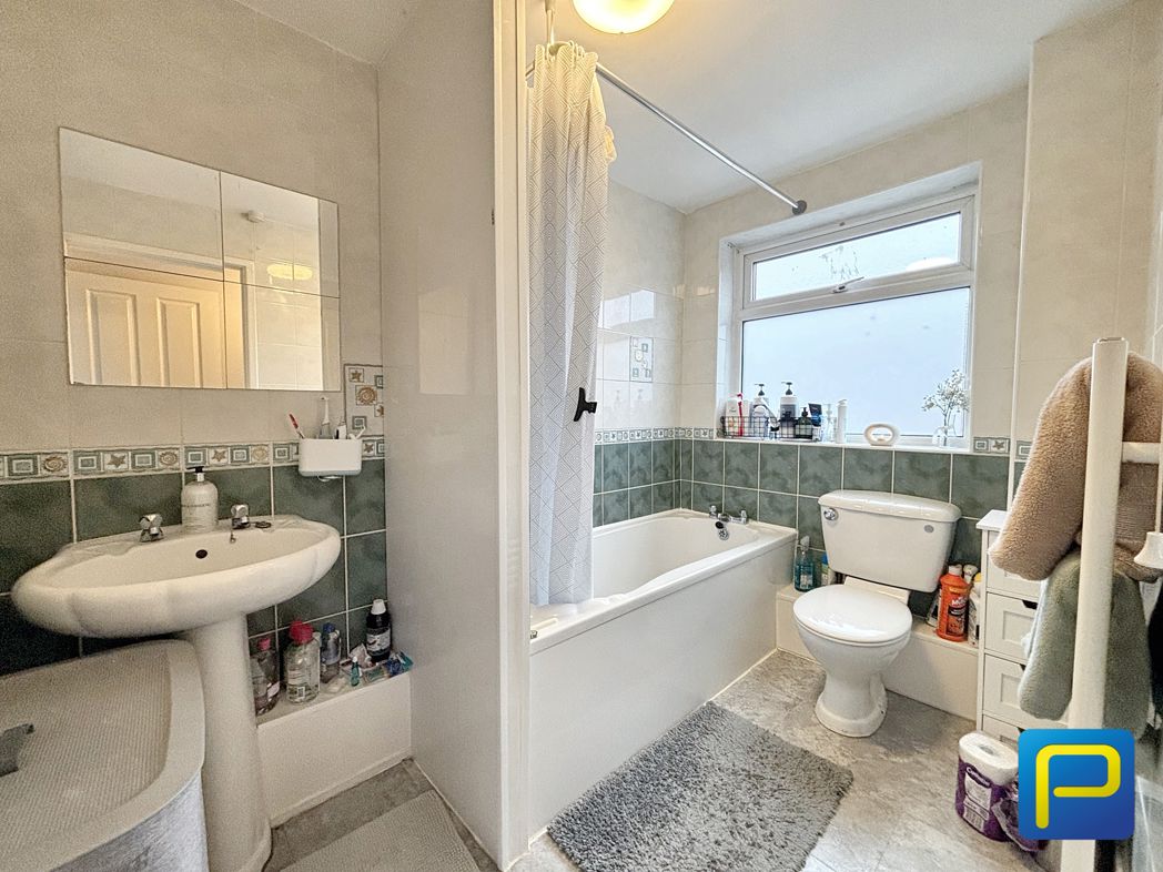 Property image 12 of 14