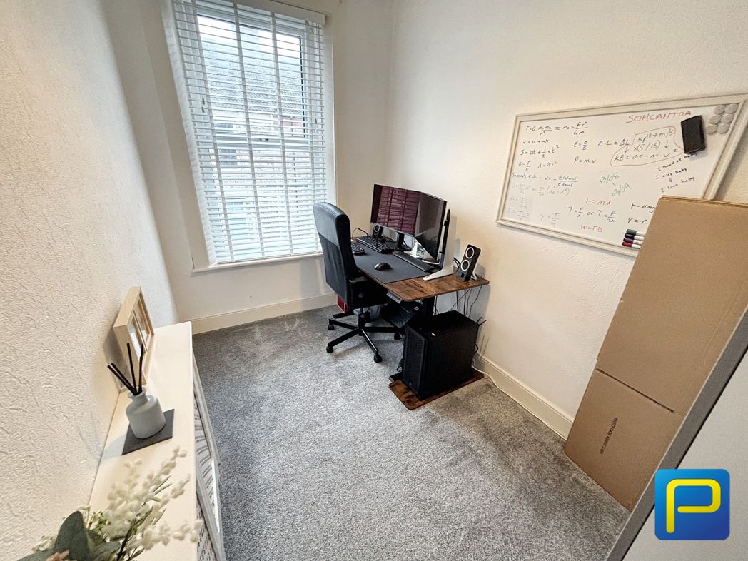 Property image 10 of 14