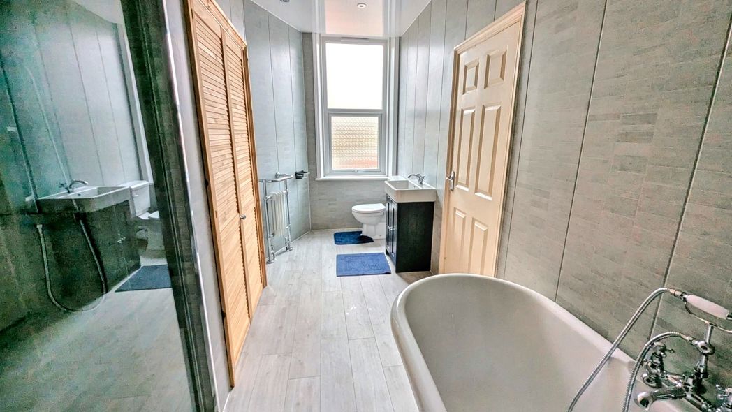 Property image 6 of 10