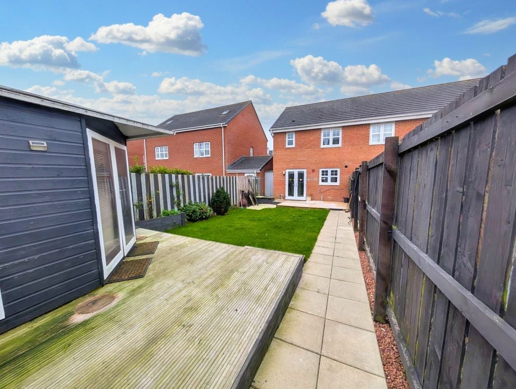 Property image 15 of 18