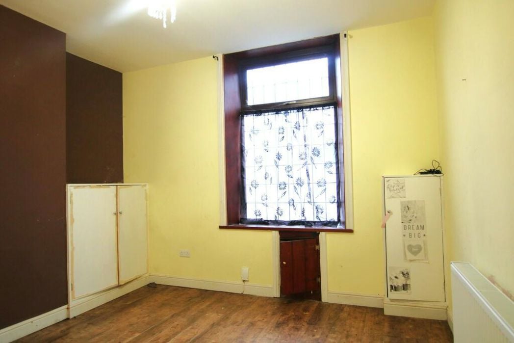 Property image 5 of 13
