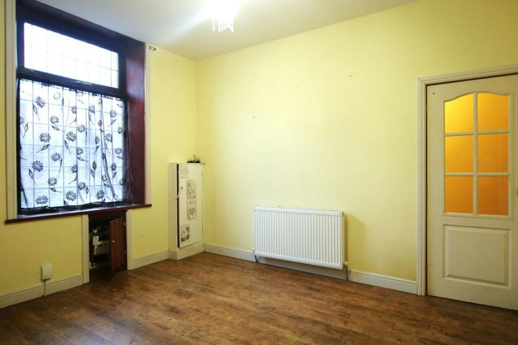 Property image 6 of 13