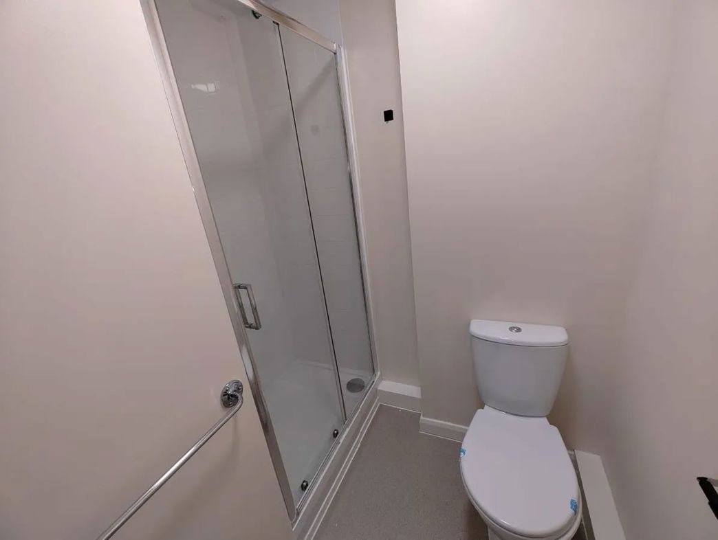 Property image 7 of 7