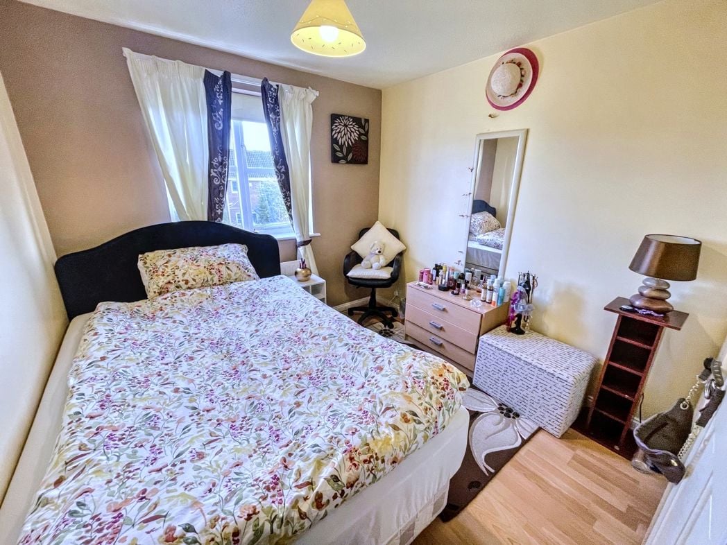 Property image 14 of 21
