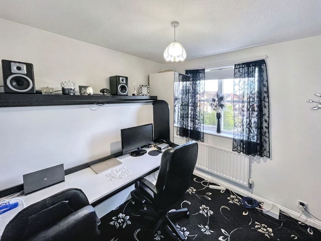 Property image 15 of 21