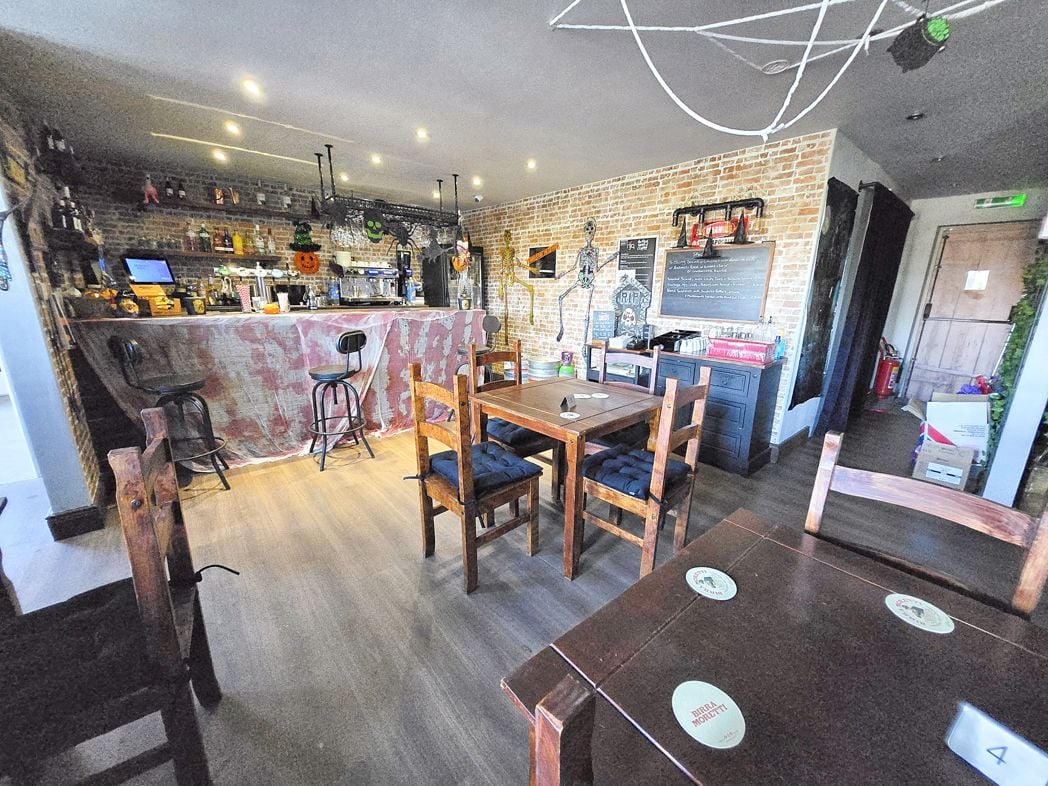 Property image 16 of 21