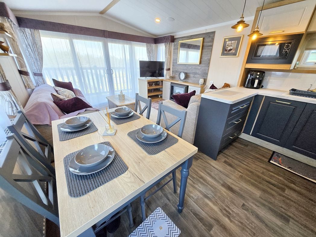 Property image 6 of 21