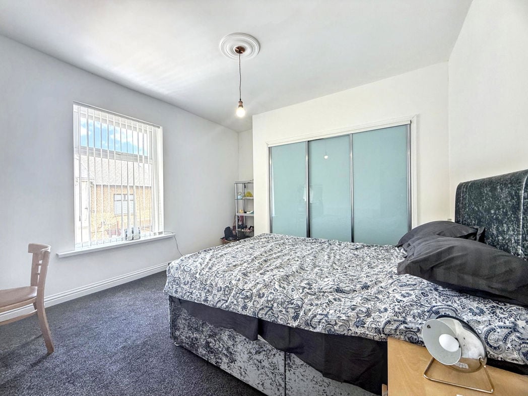 Property image 12 of 20