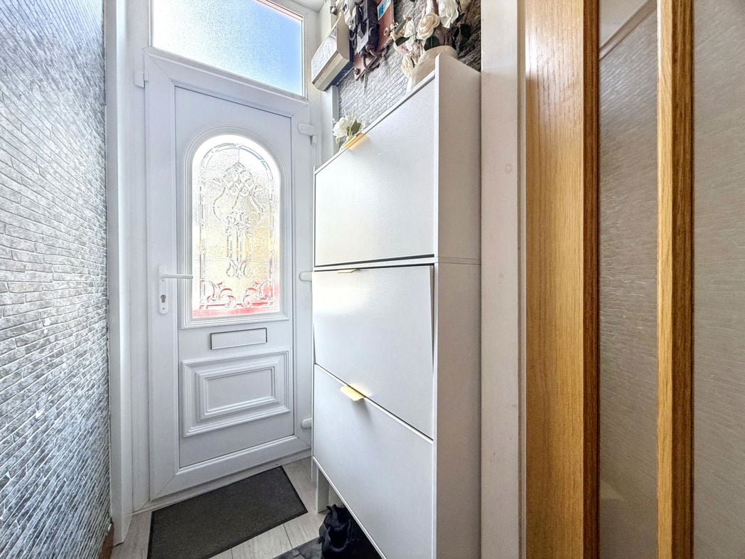 Property image 9 of 20
